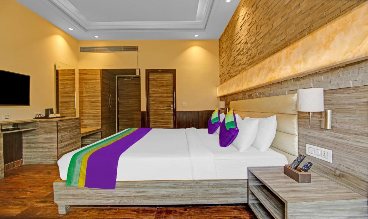 Hotel Treebo Premium Arista